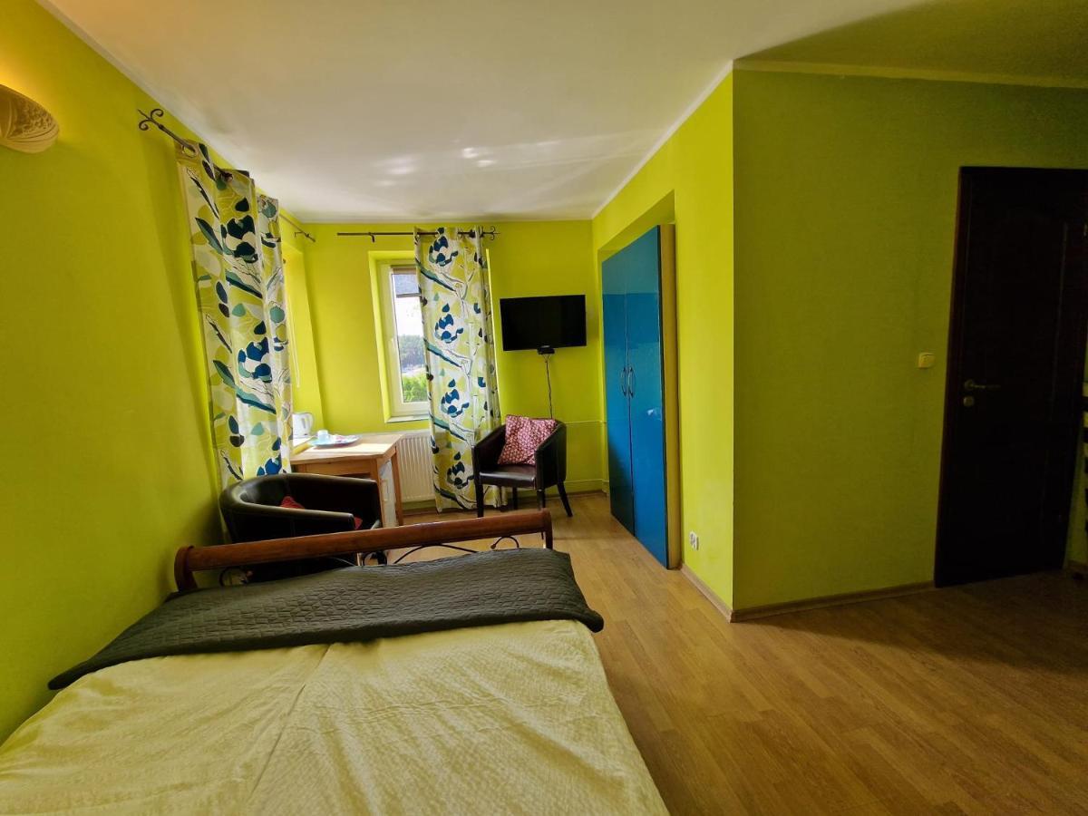 Willa Pod Krokodylem Łeba Buitenkant foto